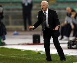 The Republic of Ireland's coach Giovanni Trapattoni reacts wildly as his side fail to dominate and win against France