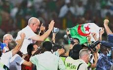 Algeria qualifies, the coach is being celebrated as a hero