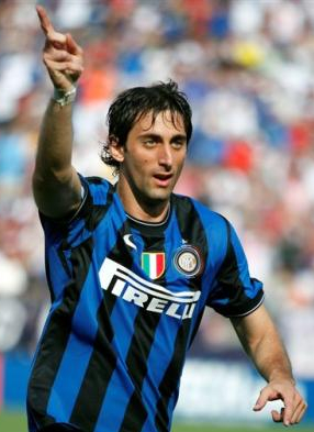 Inter's Diego Milito sunk Bayern with two fine goals