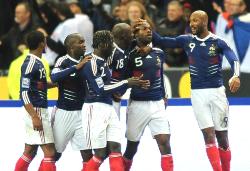 France players happy after winning.