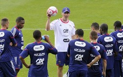 France Coach Laurent Blanc speaking to his players during training.