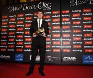 Lionel Messi collects the European Golden Boot.