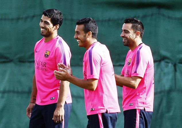 Luis Suarez with Xavi -- Barcelona training