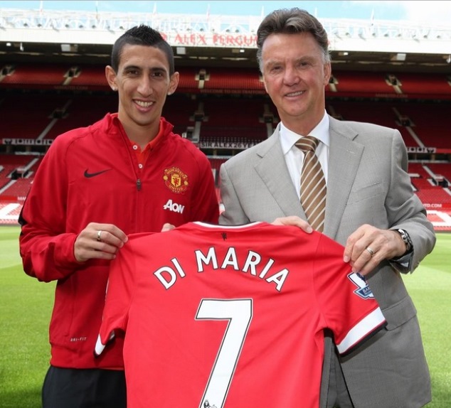 Di Maria and his Manchester United number 7 jersey.