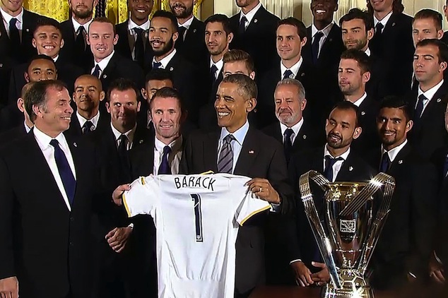 Robbie Keane and the LA Galaxy meet President Barack Obama