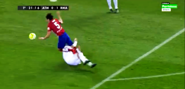 Ramos fouls Tiago