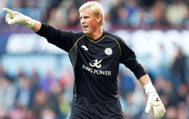 Kasper Schmeichel in precious action for Leicester City 