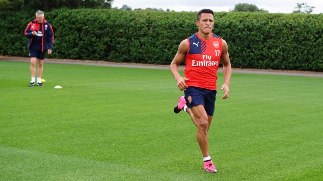 Alexis Sanchez in a previous training session for Arsenal