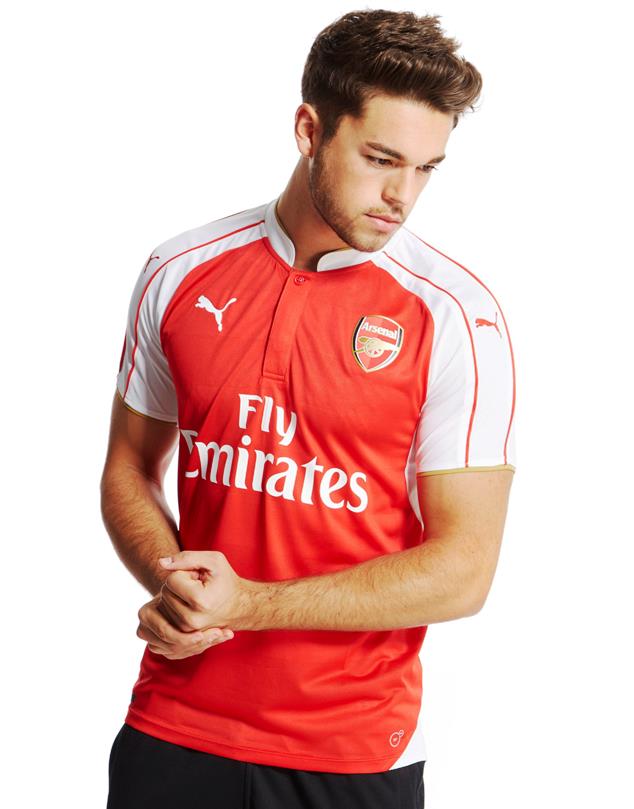 Arsenal home shirt in 2015