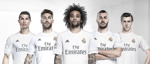 Real Madrid players pose with the 2015/2016 home kit 