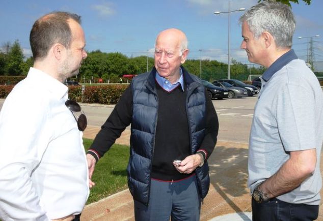 Mourinho, Ed Woodward and Sir Bobby Charlton