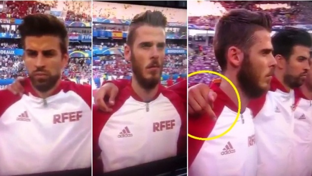 Gerard Pique sticks his middle finger as Spain's national anthem is being played