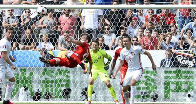 Shaqiri's golazo vs Poland