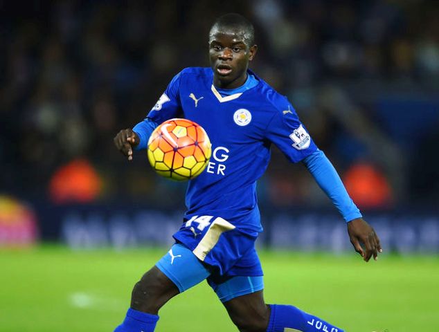 Kante in action for Leicester City in a previous Premier League match