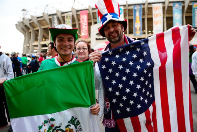 USA and Mexico soccer fans