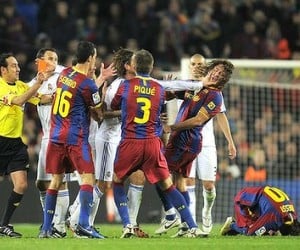 Real Madrid vs Barcelona and the differences between both sides. El Clasico 2011