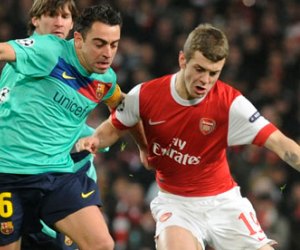 Jack Wilshere has backed Manchester United to defeat Barcelona in the final of the 2011 UEFA Champions League.
