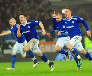 Cardiff City are experts at winning after normal time. Here they are now, in the 2012 Carling Cup final.