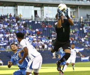 2013 Copa Centroamericana - big rivalry: Honduras vs El Salvador on January 18, 2013
