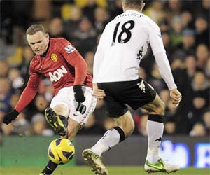 Rooney curls one in for the Red Devils