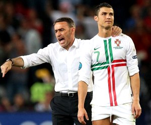 Paulo Bento and Cristiano Ronaldo will be hoping to get a positive result against Israel in the 2014 FIFA World Cup qualifiers.