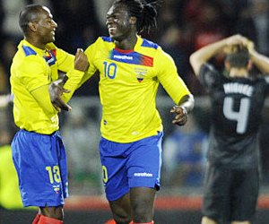 Ecuador have set their target on playing at the 2014 FIFA World Cup. They will warm-up with a friendly against El Salvador on March 21, 2013.