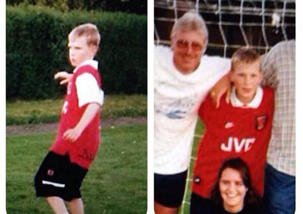 EPL, Arsenal, Mertesacker, Arsenal shirt, young boy