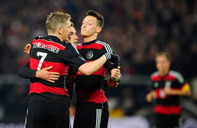 Bastian Schweinsteiger, Mesut Ozil, Mario Gotze, Germany, Euro 2016 Qualifying