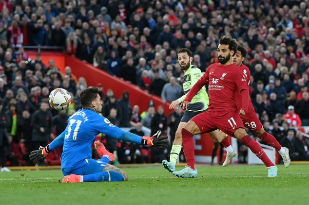 Salah scores vs City thanks to Alisson's assist