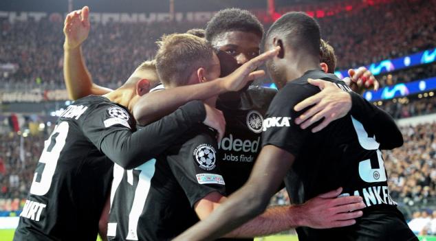 Frankfurt edge closer to Champions League knockouts with Marseille win