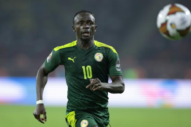 La baja de Mané sume a Senegal en lágrimas