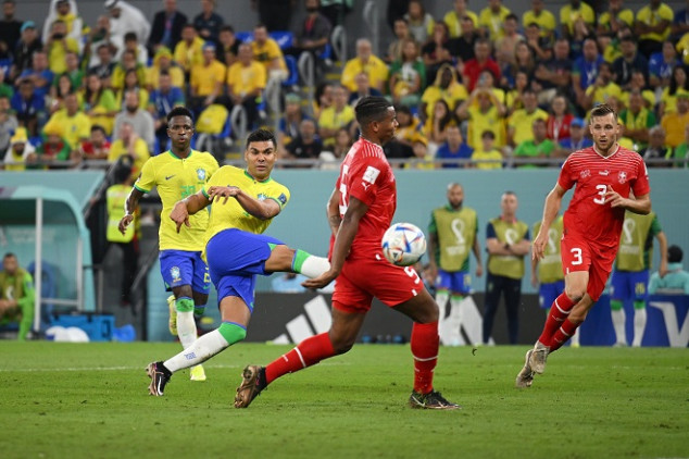 Casemiro leads Brazil to KO stage with stunner