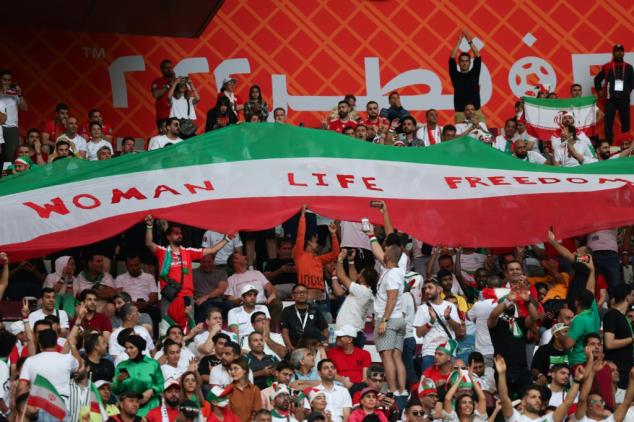 La FIFA autoriza algunos gestos a favor de manifestantes en Irán (documento)