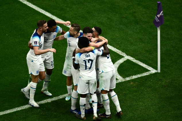 Inglaterra vence Senegal (3-0) e enfrentará França nas quartas do Mundial