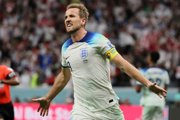 Kane equals Rooney's all-time England goalscoring record