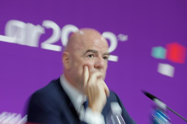 Fifa anuncia receita recorde e debaterá formato da Copa do Mundo de 2026