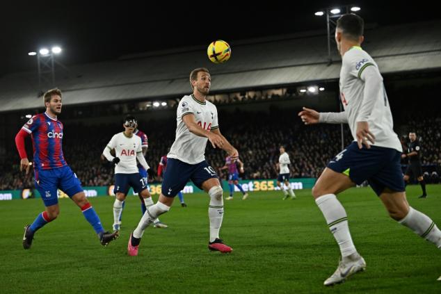 Angleterre: Kane relance Tottenham dans la course à la C1