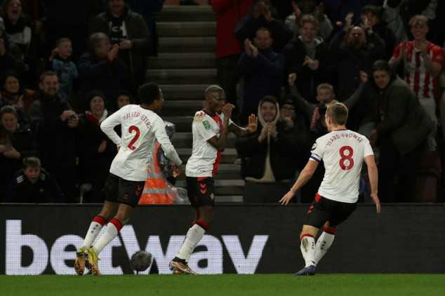 Southampton surpreende e elimina Manchester City (2-0) na Copa da Liga inglesa