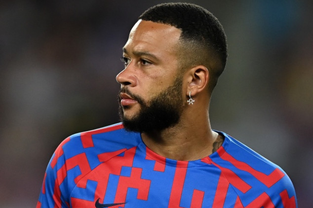 Depay reportedly en route to Atletico Madrid