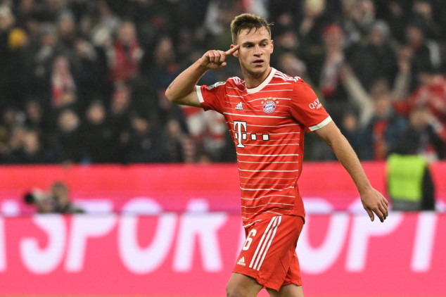 WATCH: Kimmich stuns fans with 30-yard screamer