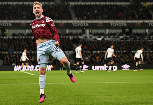 West Ham ease past Derby to earn Man Utd clash in FA Cup