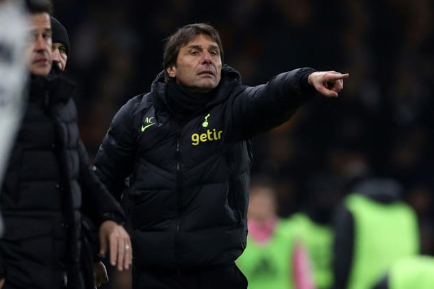 Spurs boss Conte to have surgery to remove gallbladder