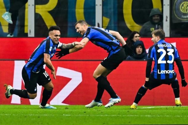 Inter vence clássico contra Milan (1-0); Napoli derrota Spezia e se consolida na liderança do Italiano