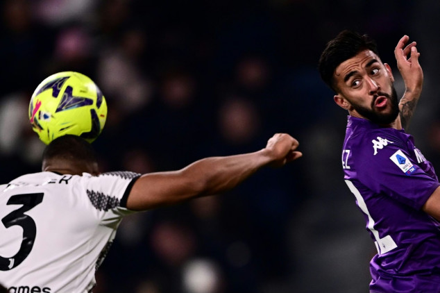 Fiorentina deny Milan second spot in Serie A