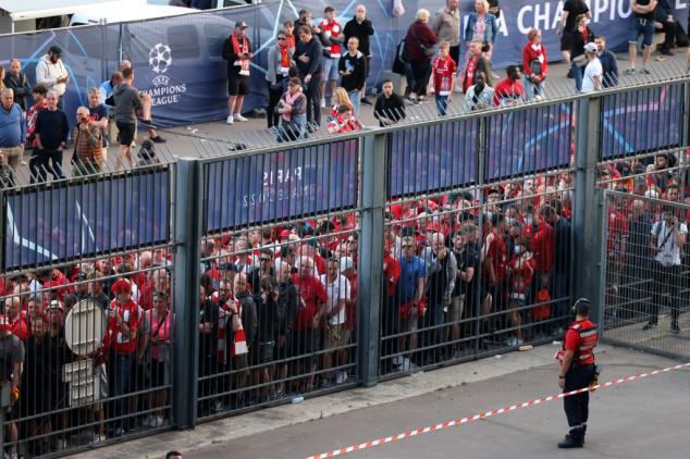 Uefa reembolsará torcedores do Liverpool por incidentes na final da Champions