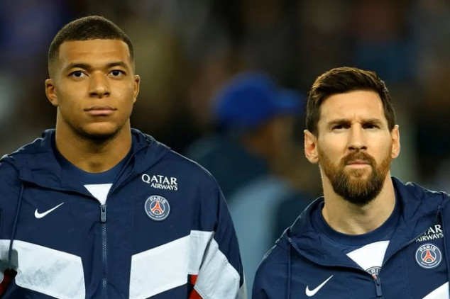 PSG set to choose between Messi and Mbappé?