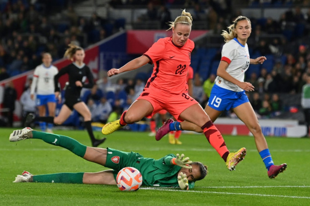England's Mead out of women's World Cup barring 'miracle'