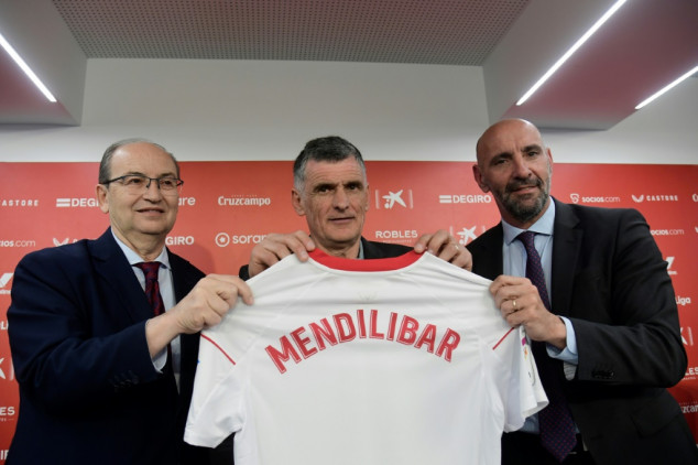 Mendilibar starts Sevilla survival bid with Cadiz derby clash