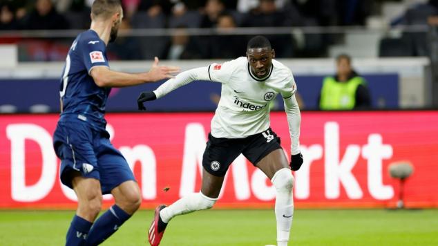 Eintracht Frankfurt empata com Bochum (1-1) em casa na abertura da 26ª rodada da Bundesliga