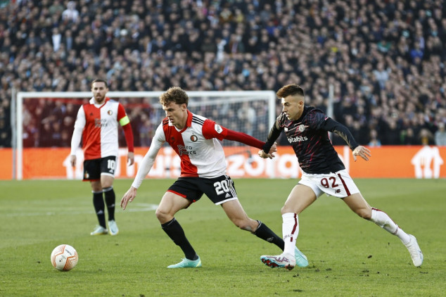 Feyenoord eye Europa League semis after beating Roma